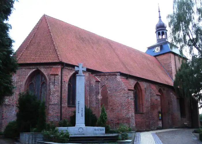 Ahrensbök - Ahrensboek - Marienkirche Ahrensbök O