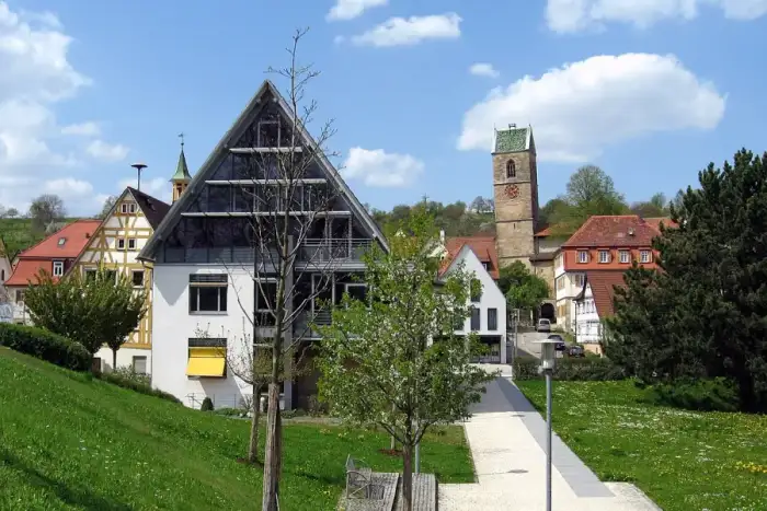 Aichtal - Neckartailfingen Rathaus und Kirche