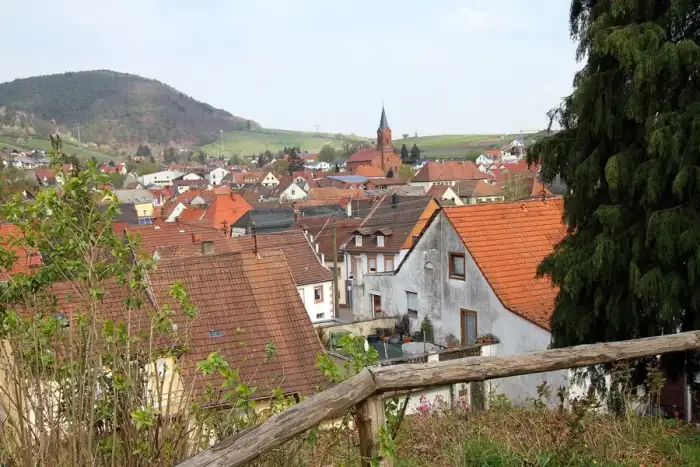 Albersweiler - Albersweiler-02-von Bergkirche-mit St Stephan-2019-gje