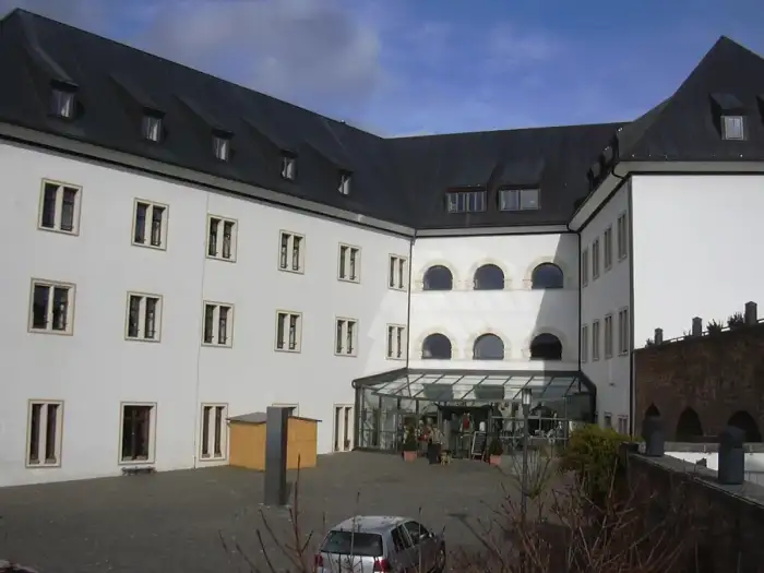 Altleiningen - Burg Altleiningen Jugendherberge