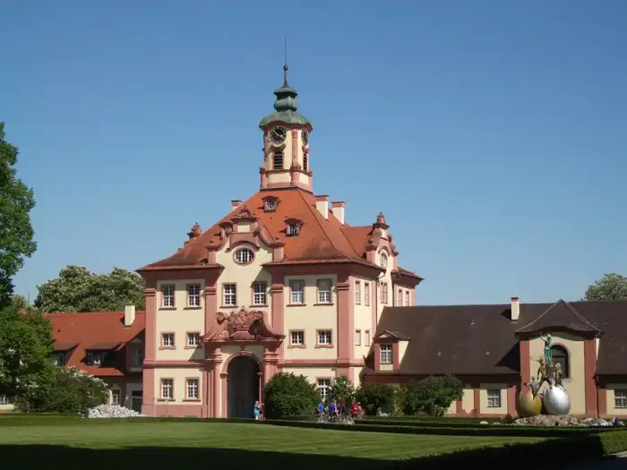 Altshausen - Altshausen Schloss Torgebaeude 2005 a