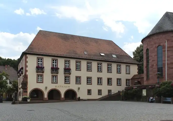 Annweiler am Trifels - Annweiler Rathaus 02