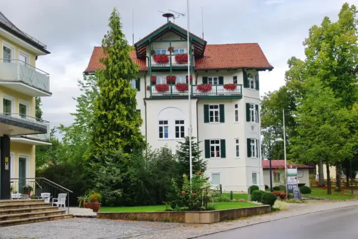 Bad Heilbrunn - BY-badheilbrunn-rathaus