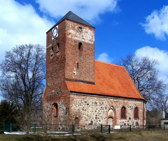 Beetzsee - Radewege Kirche 2