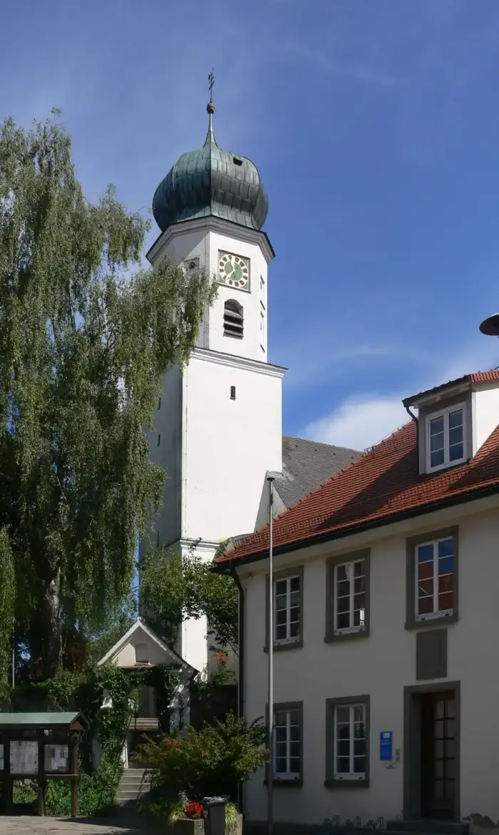 Bergatreute - Bergatreute Pfarrkirche außen