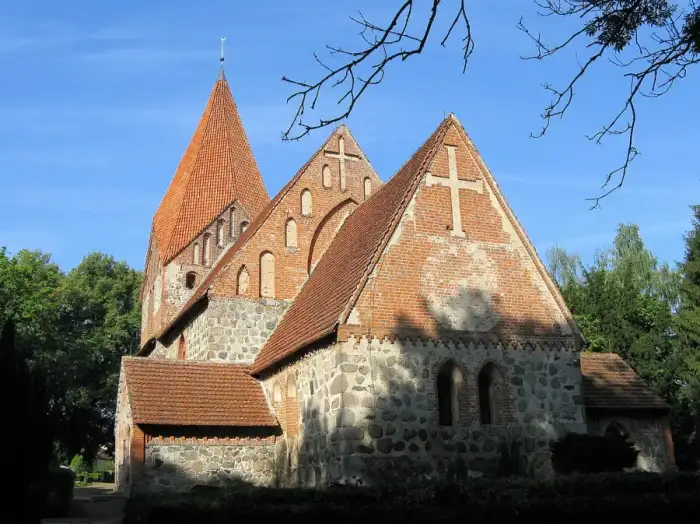 Bernitt - Bernitt Kirche 2009-09-08 004