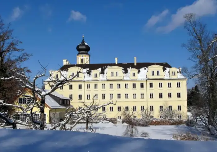 Bernried am Starnberger See - BRied Schloss Süd