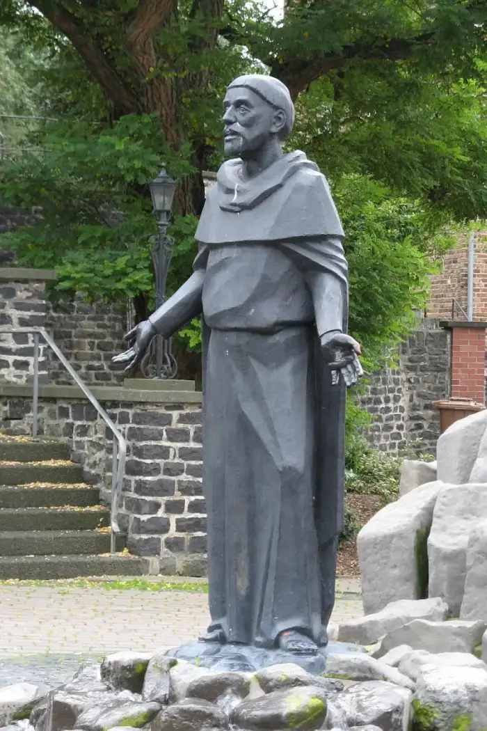 Beselich - Obertiefenbach - Gottfried von Beselich Denkmal