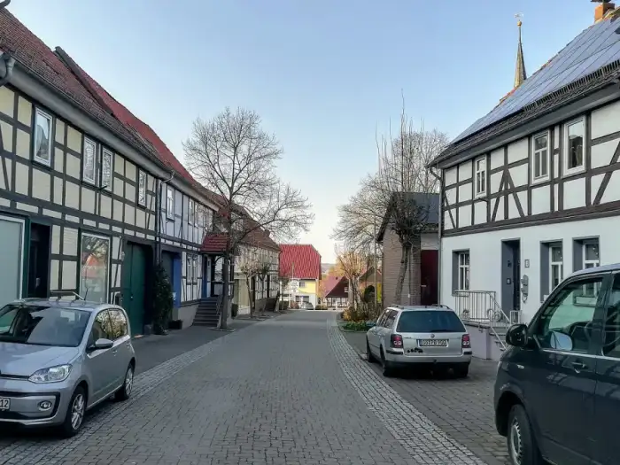 Bilshausen - View of the street Ritterstraße, Bilshausen, district Göttingen 02