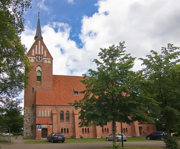 Bispingen - St.Antonius-Kirche in Bispingen IMG 0421