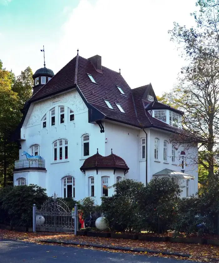 Bokholt-Hanredder - Bokholt-Hanredder Hauptstraße 7 01