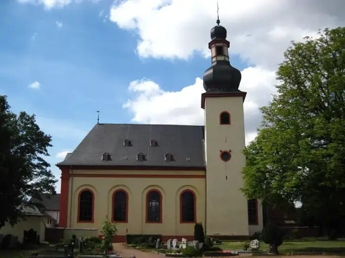Bretzenheim - Bretzenheim Kirchstraße 20 Katholische Pfarrkirche Mariä Geburt 001