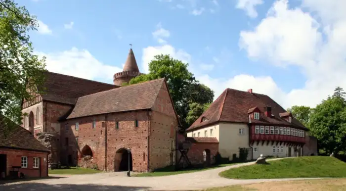 Burg Stargard - Burg Stargard Altes Tor und Münzprägerei