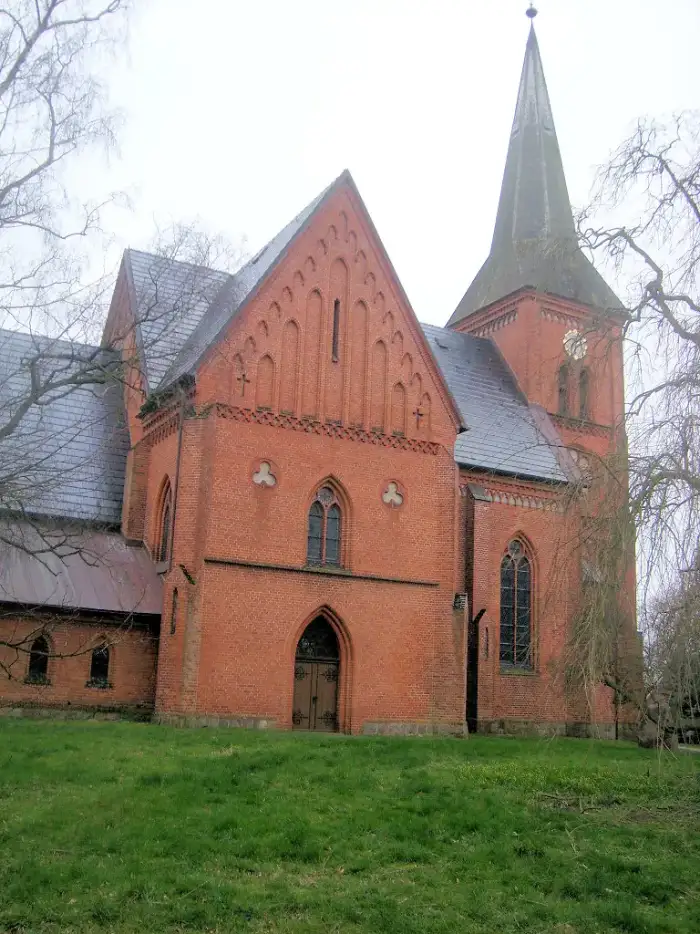 Carlow - Carlowkirche01