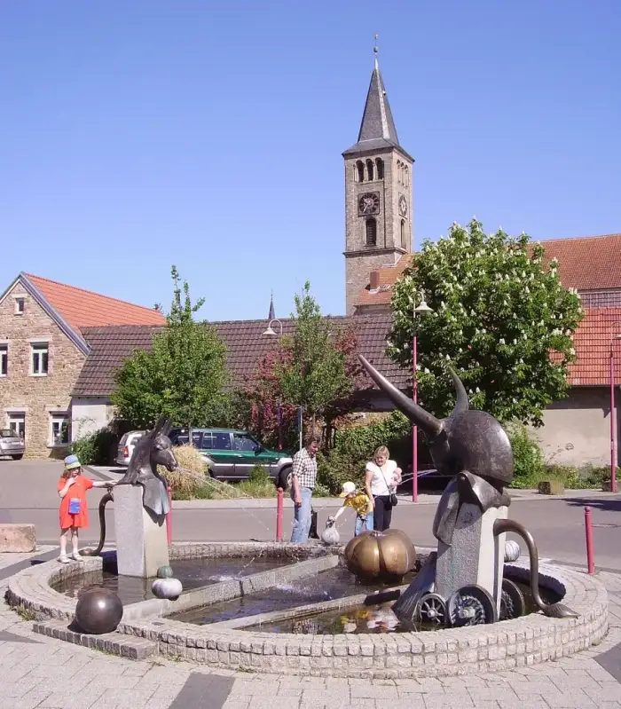 Dannstadt-Schauernheim - Brunnen Dannstadt 02