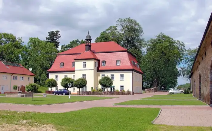 Demitz-Thumitz - 20060602100DR Thumitz (Demitz-Thumitz) Schloß