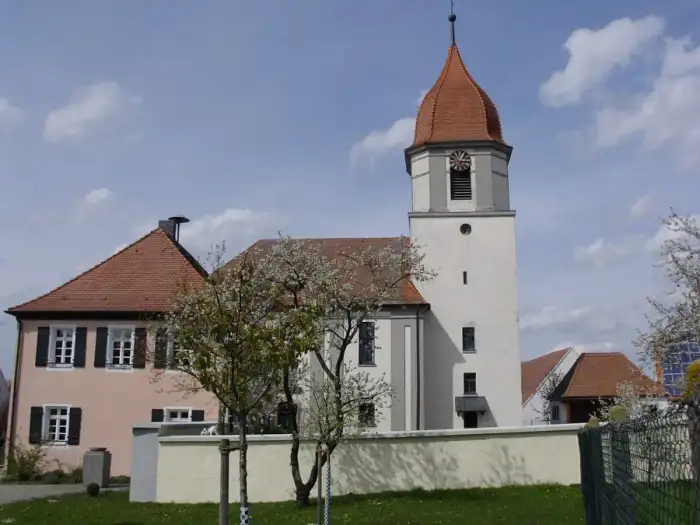 Dittenheim - Sammenheim, Kirche und Gemeindehaus