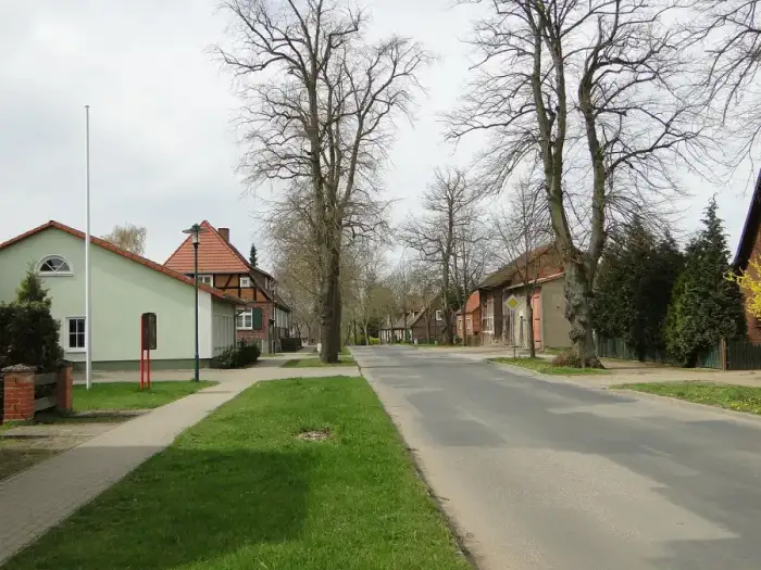 Dobbertin - Dobbertin Schulstraße 2013-04-30 26