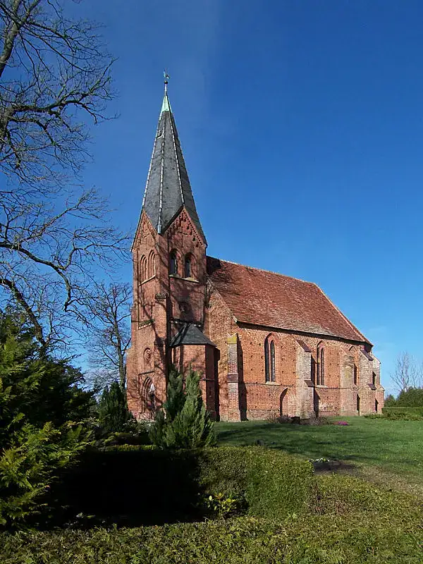 Dobin am See - Kirche in Buchholz