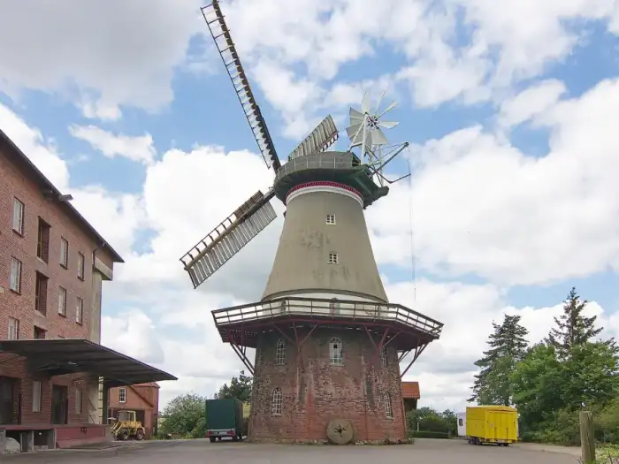 Dörverden - Galerieholländerwindmühle von 1857 in Dörverden IMG 9269