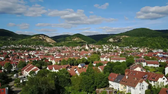 Dossenheim - Dossenheim Luftbild von Westen
