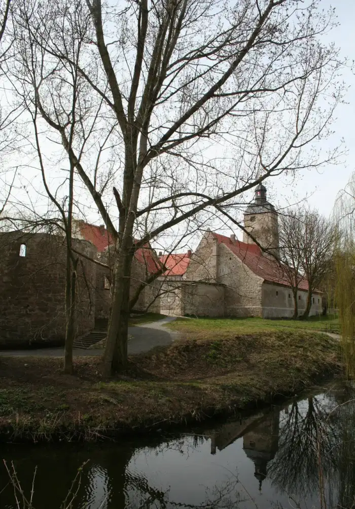 Egeln - 2006-04-15 Wasserburg Egeln1