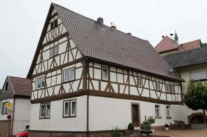 Eichenbühl - Eichenbühl, Hauptstraße 108 und 110-004