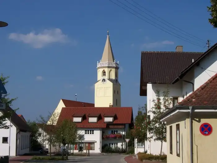 Essenbach - Essenbach-Kirche-Mariä-Himmelfahrt