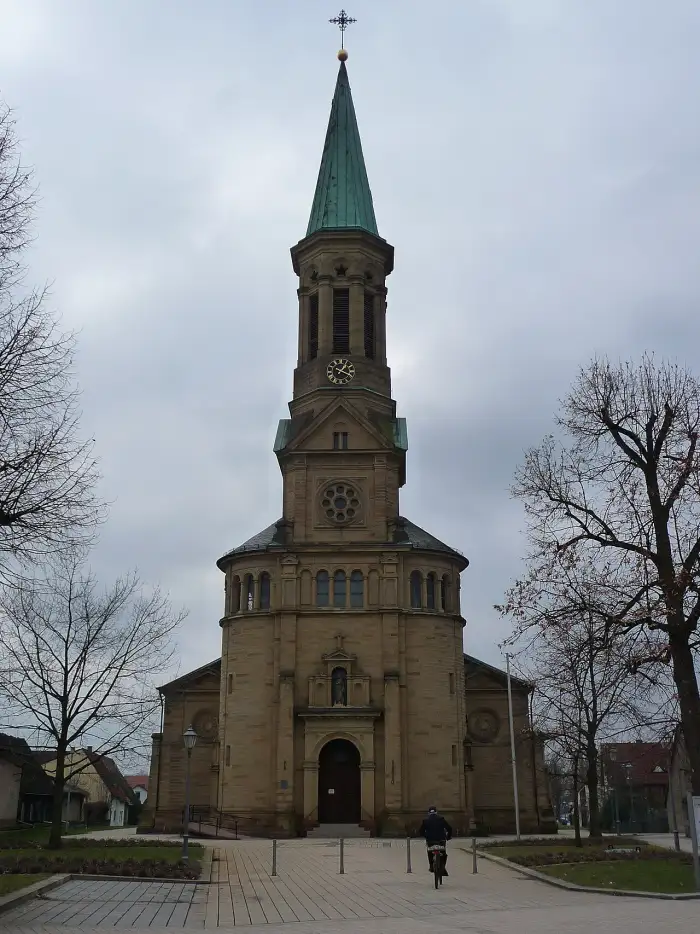 Forst - Pfarrkirche St. Barbara Forst