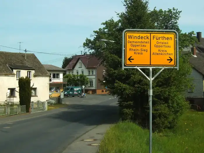 Fürthen - Ortsschild Opperzau - Oppertsau