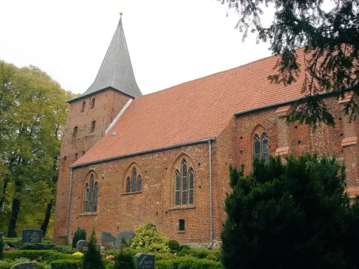 Gägelow - Gressow Kirche 3