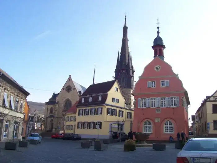 Gau-Algesheim - Gau-Algesheim - Rathaus am Marktplatz