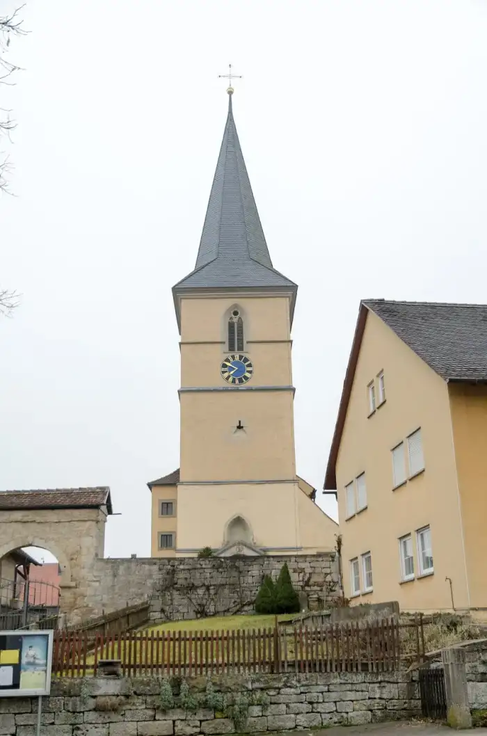Gebsattel - Gebsattel, Katholische Pfarrkirche St. Laurentius-001