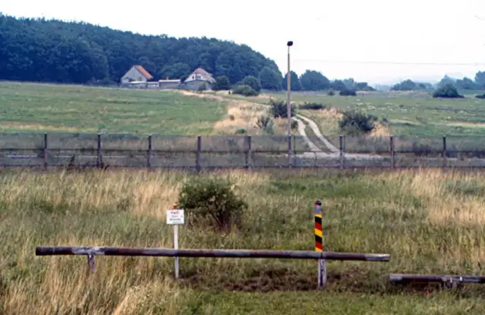 Grasleben - East German Border near Grasleben 19890727