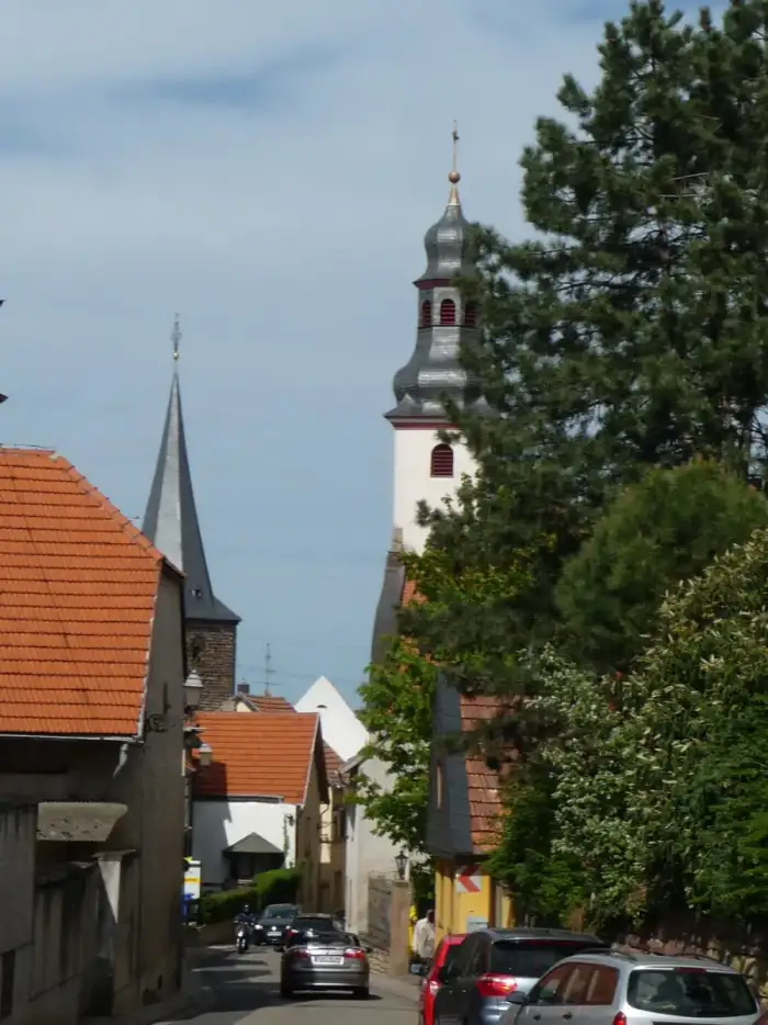 Großkarlbach - Kirche-Grosskarlbach-06