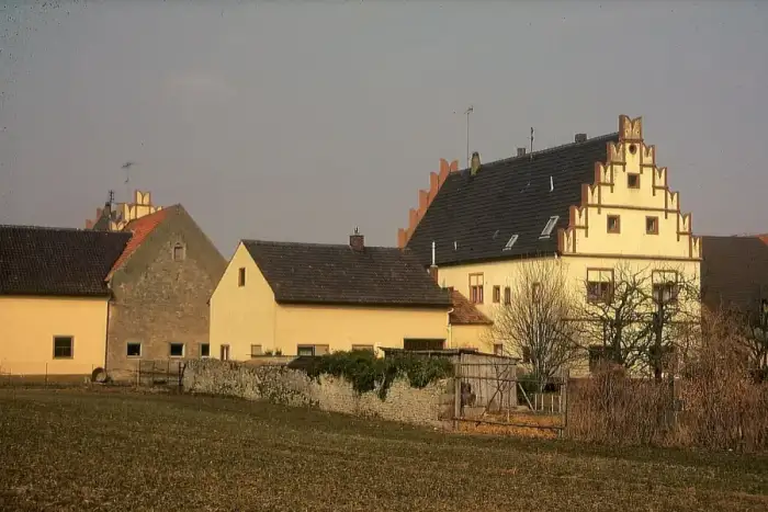 Großrinderfeld - 199603Schoenfeld1