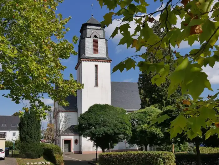 Gusenburg - GusenburgKircheH1a