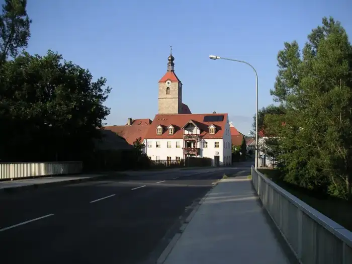 Hahnbach - Ortseingang-hahnbach-von-westen