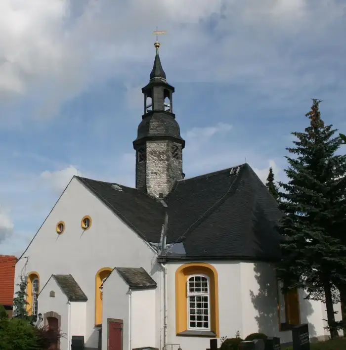 Hartmannsdorf b. Kirchberg - Hartmannsdorf bei Kirchberg - Kirche von Südosten