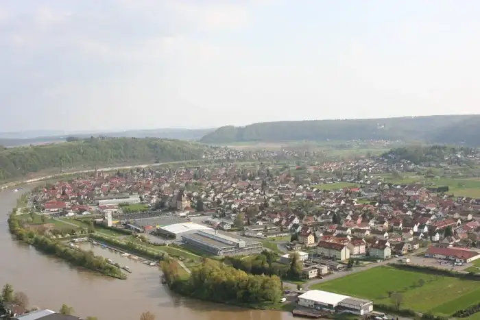 Haßmersheim - Hassmersheim von Burg Hornberg 20080426