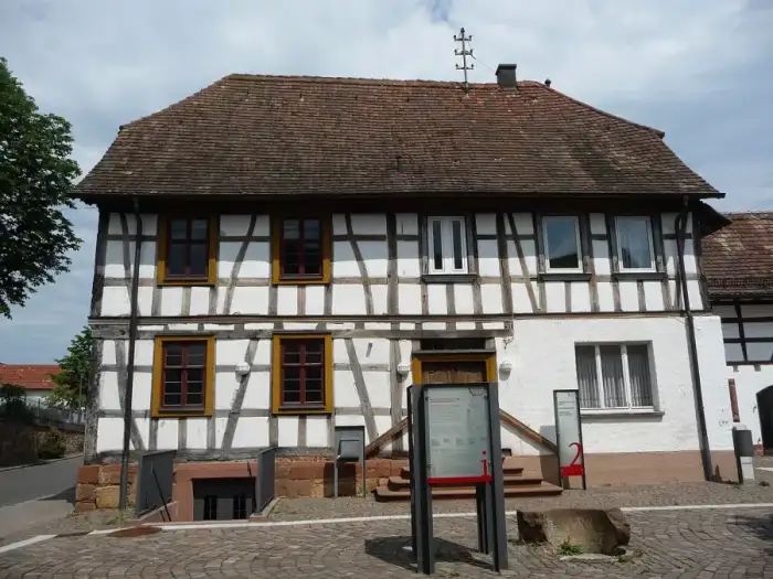 Herxheim bei Landau/ Pfalz - Herxheimer-Museum-1