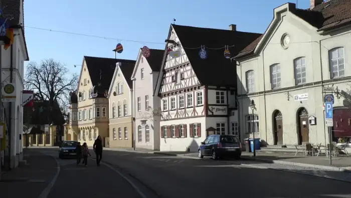 Ichenhausen - Ichenhausen-Ortszentrum