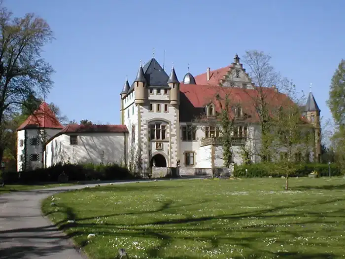 Jagsthausen - Jagsthausen-goetzenburg-web