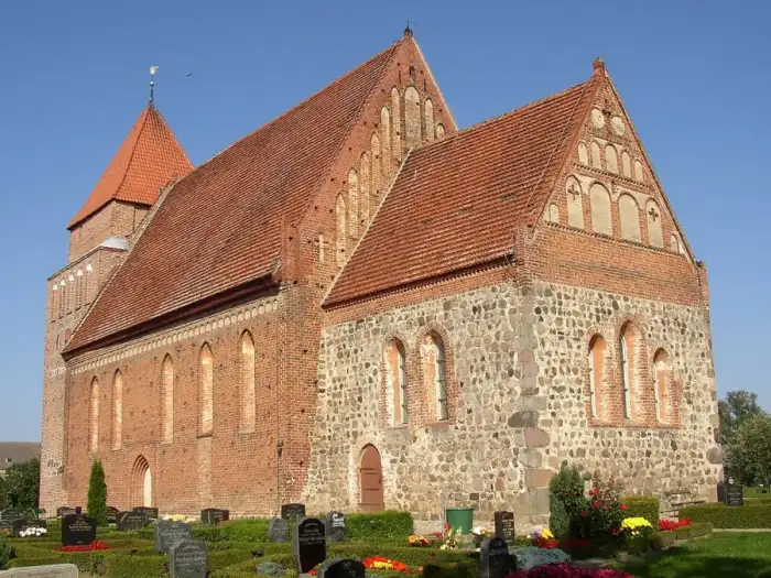 Jördenstorf - Joerdenstorf church