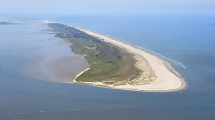 Juist - Aerial image of Juist (view from the east)