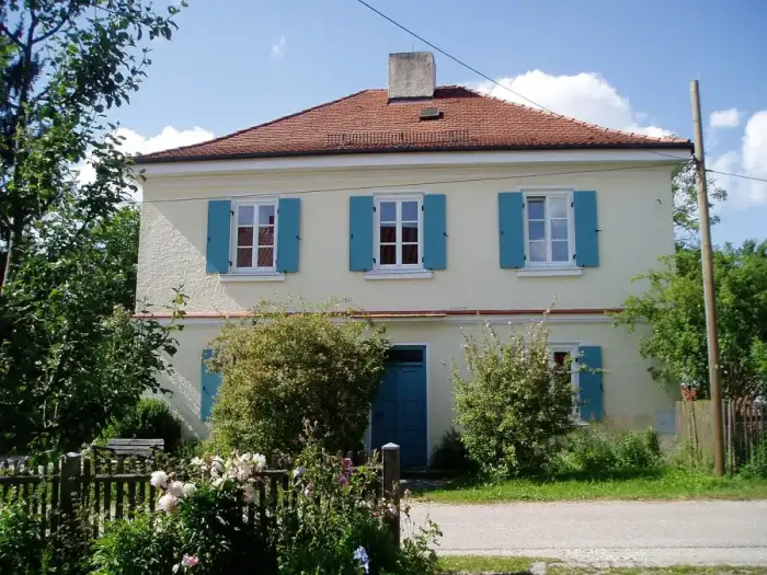 Kirchdorf a.d.Amper - Wippenhausen Pfarrhaus