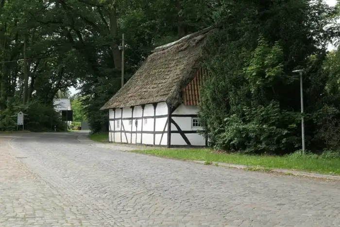 Kirchseelte - Kirchseelte Dorfstr. Straßenpflaster