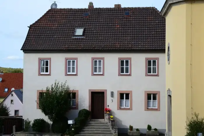 Kleinrinderfeld - Kleinrinderfeld, Pfarrhaus-001