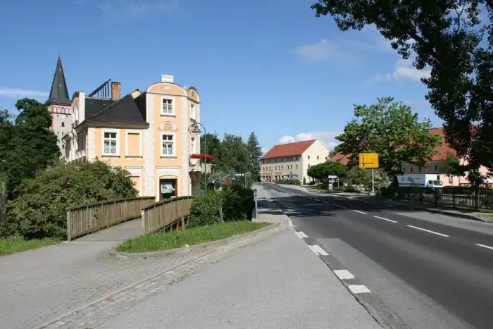 Kodersdorf - Kodersdorf - Straße der Einheit 04 ies