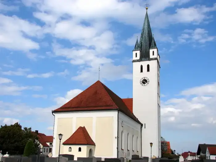 Langenmosen - Langenmosen Pfarrkirche St. Andreas 2011-08